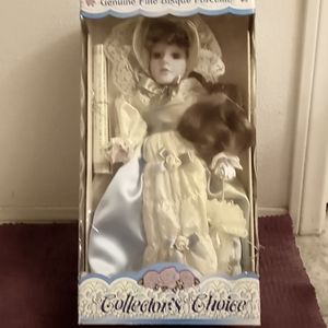 Gorgeous Collectors fine porcelain bisk Doll